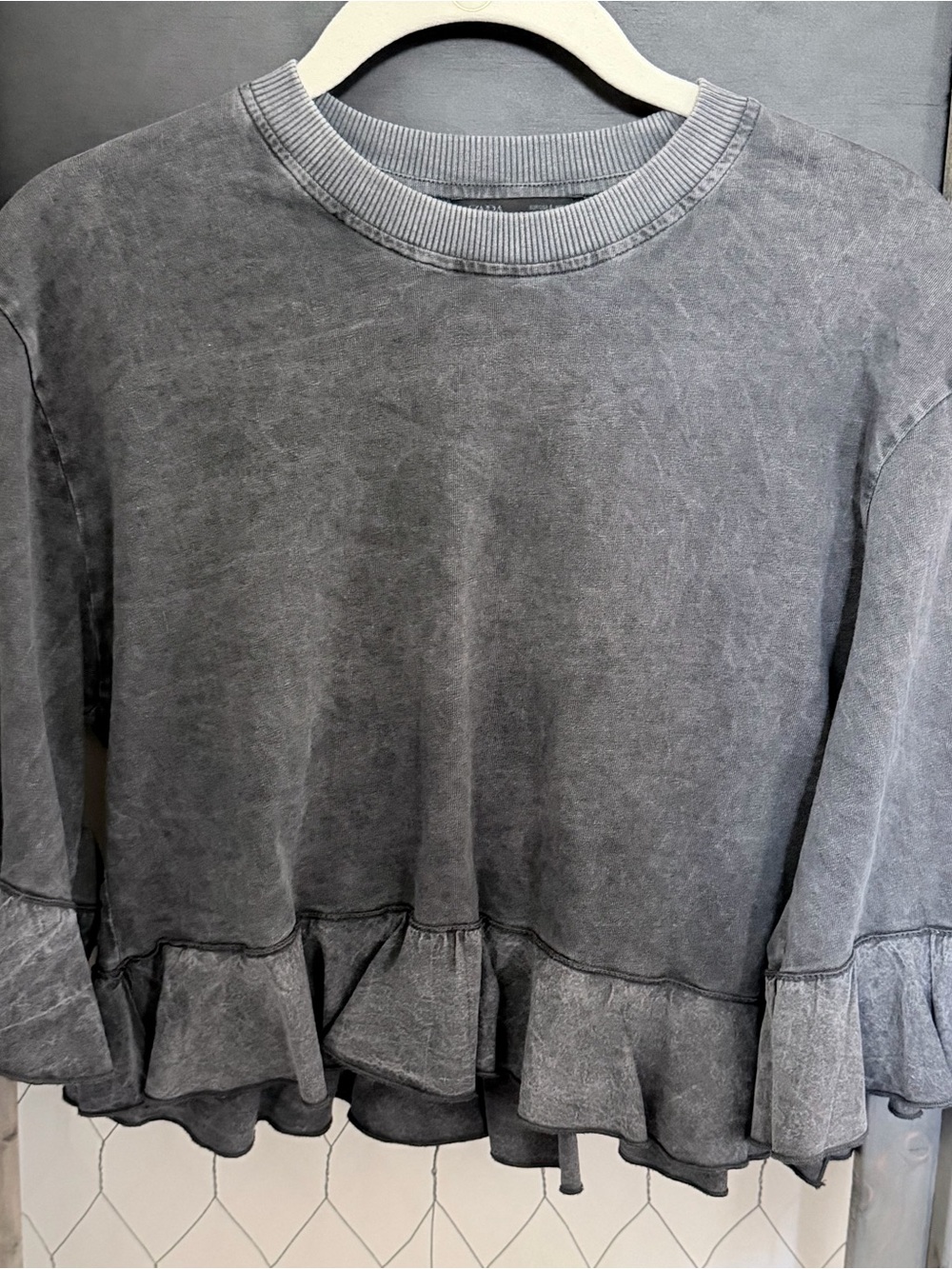 Zara Acid Washed Ruffle-Hem Crop Top - Picture 1 of 6